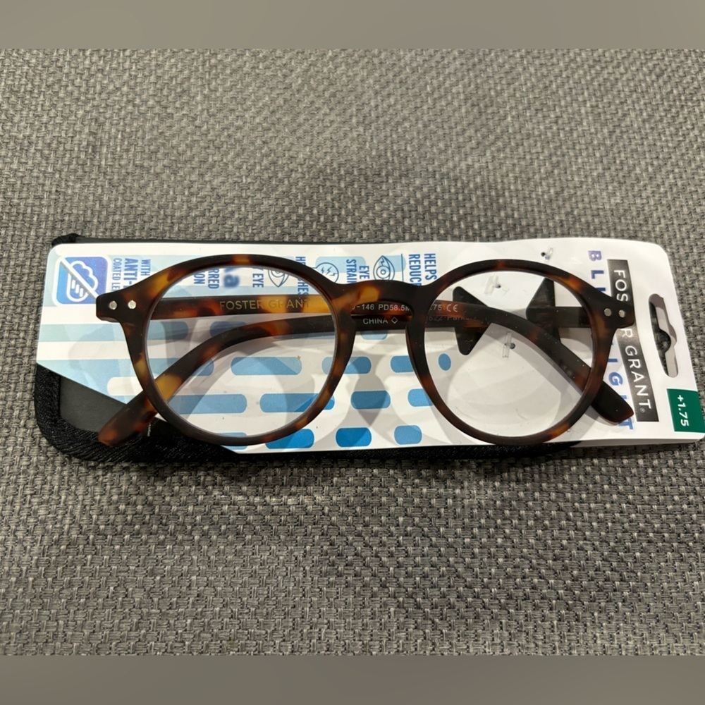 FOSTER GRANT blue light readers round brown tortoise pattern w/case. NEW. +1.75